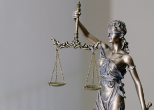 tingey injury law firm yCdPU73kGSc unsplash 300x216